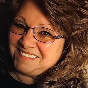 Meet your Posher, Constance